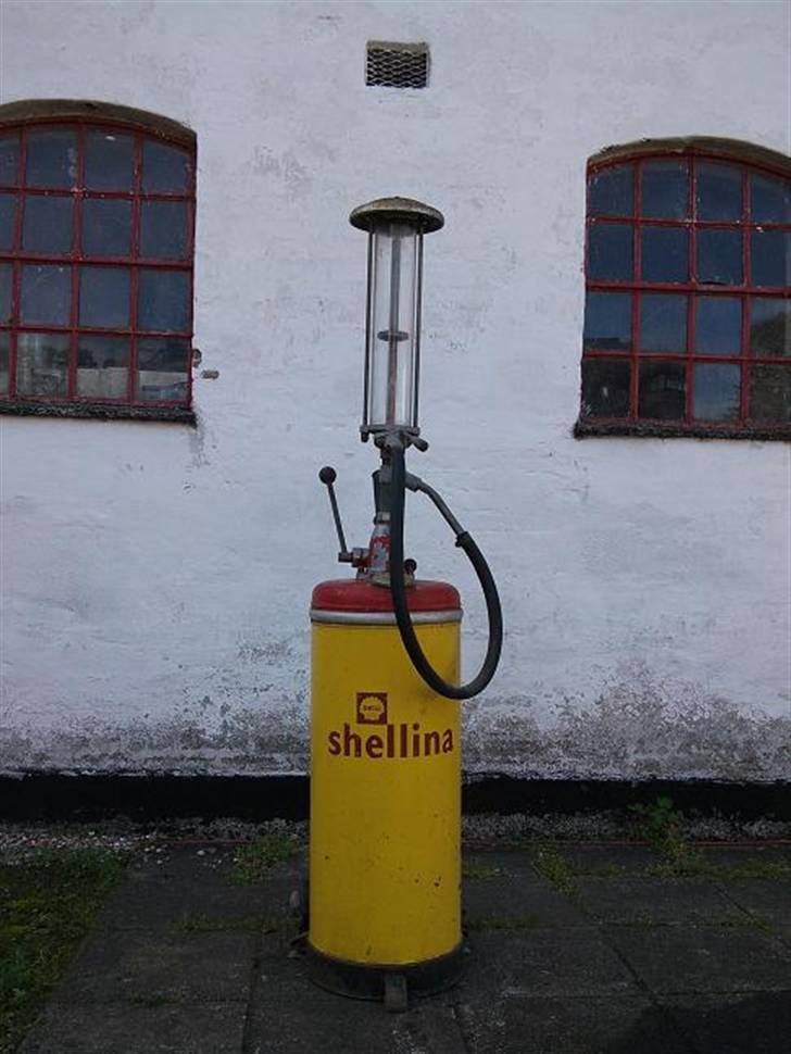 Benzin stander billede 1