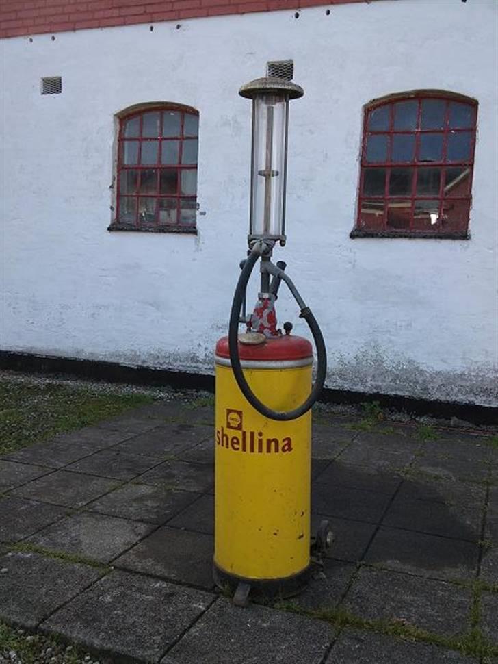 Benzin stander billede 3