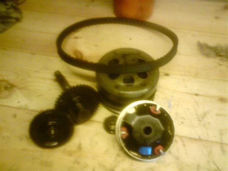 Yamaha Bws Baneracer Projekt - Gamle kobling, gearing, vario og rem.. billede 17