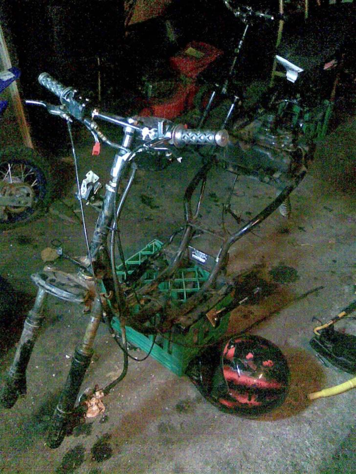 Yamaha Bws Baneracer Projekt - Igang med at skille den ad. billede 34