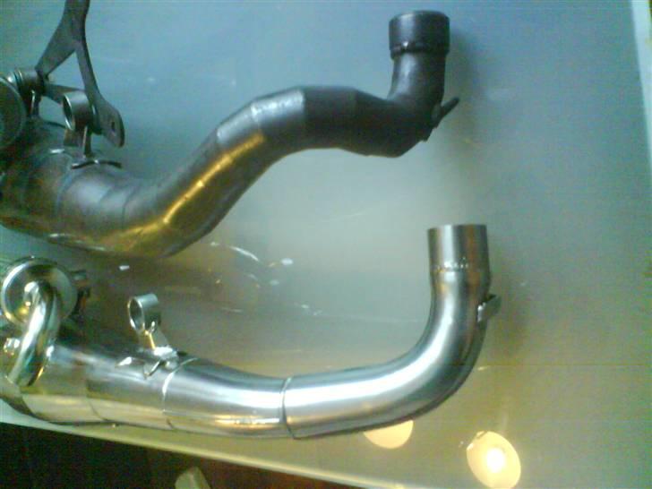 Forskellen på Yasuni C16 og C16 city - Her kan i se den store forskel på de 2 rør's, forrør. (: billede 12