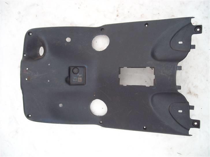 Nogle skjolde jeg har liggende, fra Aprilia Rally'en billede 1