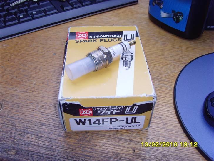 Originale Import dele til SUZUKI FZ/CR50 - NippoDenso tændrør til suzuki fz50, og andre modeller :D billede 1