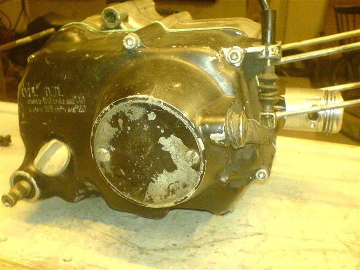 Honda CD 50 Fra start til slut - Original CD 50 motor med mauel kobling og 4 trins gearkasse billede 15