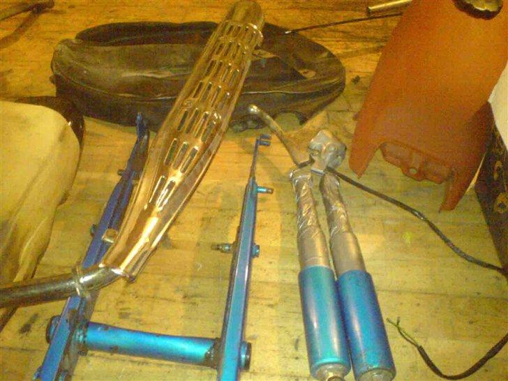 Honda CD 50 Fra start til slut - Støddæmpere, bagsvinger og det smadrede betræk nyt kommer billede 21