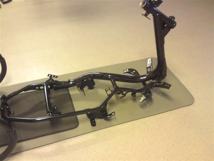 Den røde jog r - Stel efter billede 30