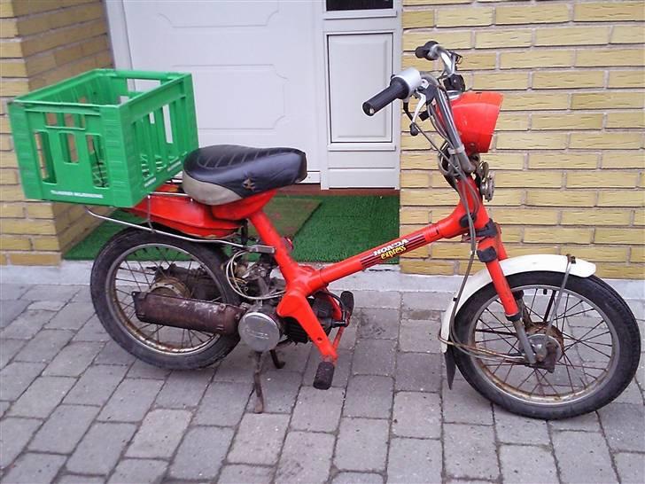 Honda Express - Ude på første køretur. Den trækker utrolig dårligt og vil helst ikke skifte gear. den skal motioneres!! billede 14