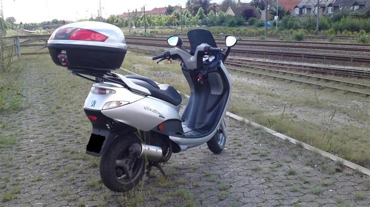 Peugeot Elystar billede 24