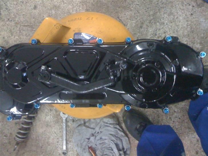 Gilera Stalker  - Jeg elsker de blå skruer! :) De matcher mega godt til det sorte kickstarterskjold. billede 15