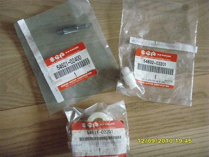 NoobiiTo's 45'kmt Fz50, Opbygning med originale registerings papir ! NYE DELE !! - Originale speedometer drev :)

Komplet ombygnings kit ! Fik jeg også gratis fra mit arbejde. billede 27