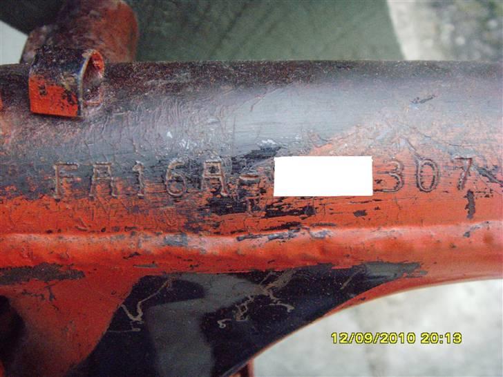 NoobiiTo's 45'kmt Fz50, Opbygning med originale registerings papir ! NYE DELE !! - HER er så stellet til jer scooter fjæs der ikke tror på fz50 ikke findes i 45, MEN DET GØR DEN !! billede 1