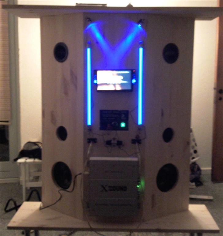 Bilanlæg i stuen billede 1