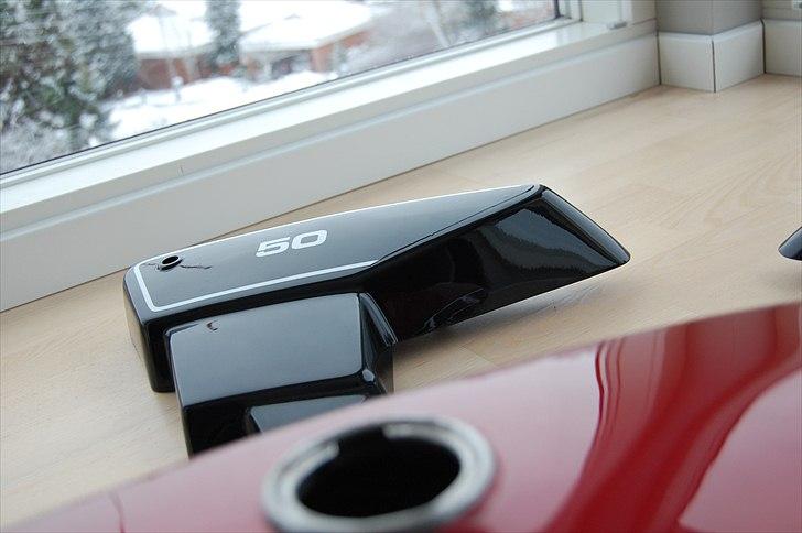 Yamaha fs1 4 gear tank og sideskjolde '79 billede 3