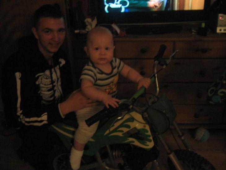 {{currentPhoto.altText}} billede {{currentPhoto.number}}