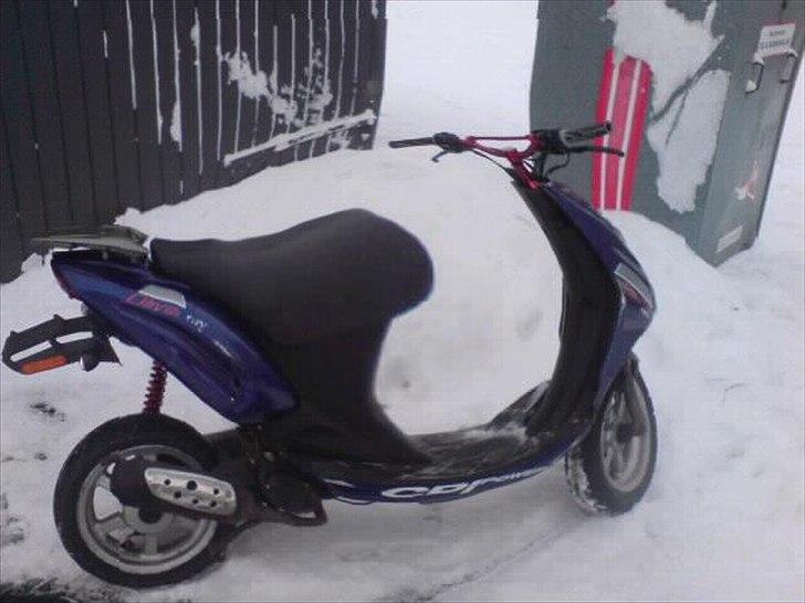 Leger lidt med mobilen en kedelig aften :) - Nogen siger oliver city har nogen store skjolde
-der får i svaret :D billede 1