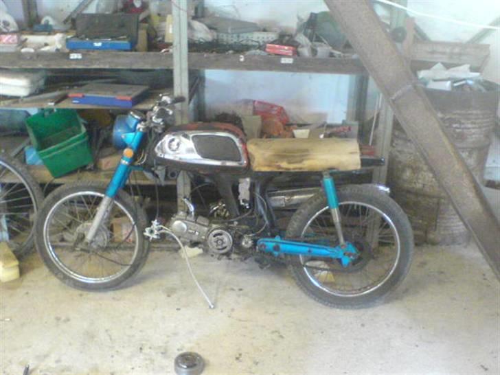 Honda CD 50 Fra start til slut - Ny tank billede 41