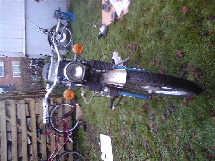 Suzuki k50 (projekt) - Da den blev samlet. billede 9
