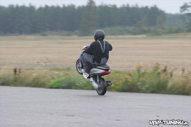 Kørsel på 1 hjul ! billede 32