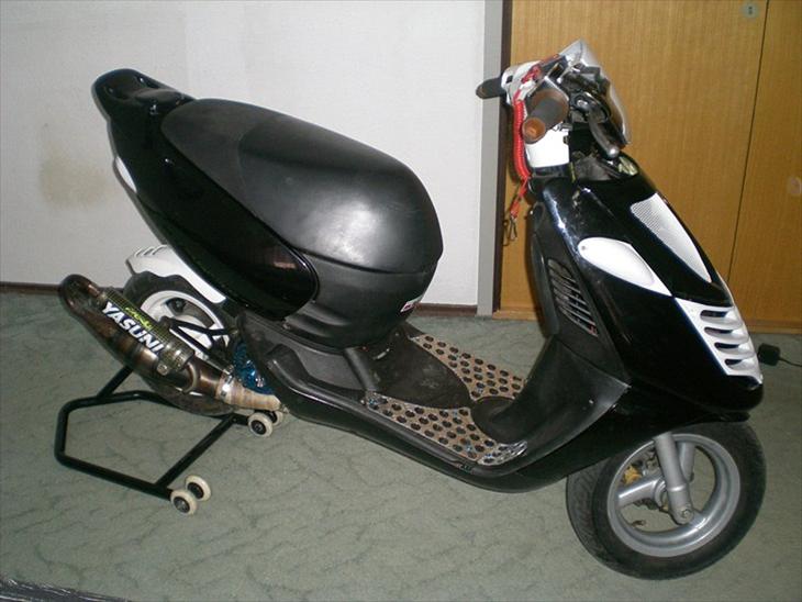 {{currentPhoto.altText}} billede {{currentPhoto.number}}