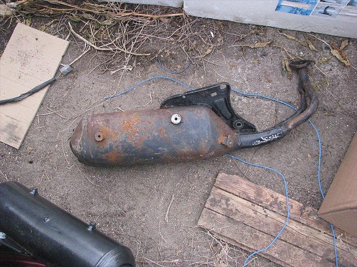 Aprilia sonic - Gennemgang og styling - STD udstødning billede 2