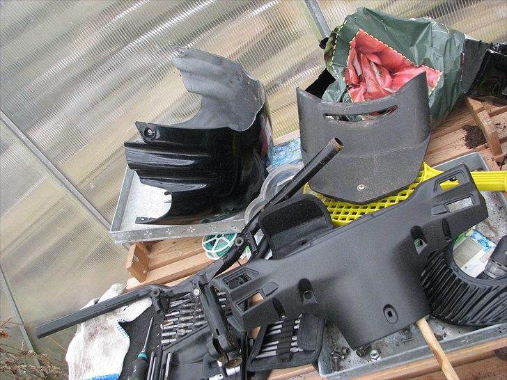 Aprilia sonic - Gennemgang og styling - Diverse skjolde billede 3