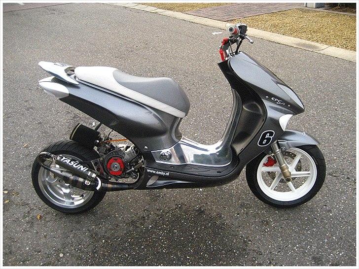 Honda X8R 45 Scooter - SÅDAN KAN DEN KOMME TIL AT SE UD I STAGE6 TRIM. billede 12