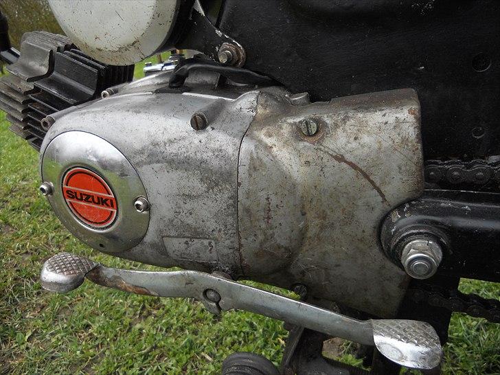 Suzuki k50 - Bliver pudset lidt. billede 4