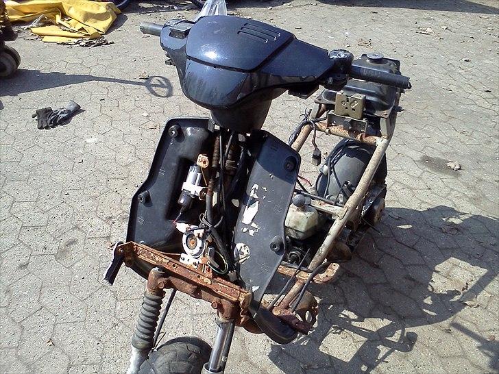 Se min GARAGE INDHOLD - Pgo-Gilera-Piaggio-Vespa-Velo-Honda-Atv-Crosser - Pgo Hot 50 billede 22