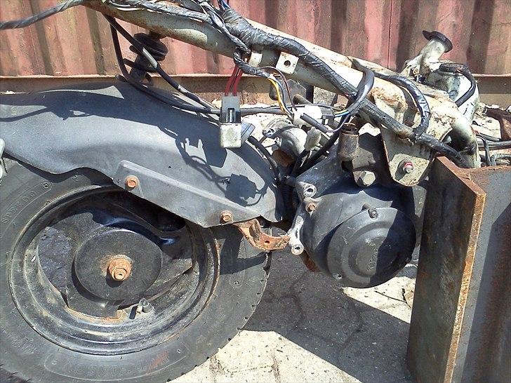 Se min GARAGE INDHOLD - Pgo-Gilera-Piaggio-Vespa-Velo-Honda-Atv-Crosser - Pgo Hot 50 billede 23