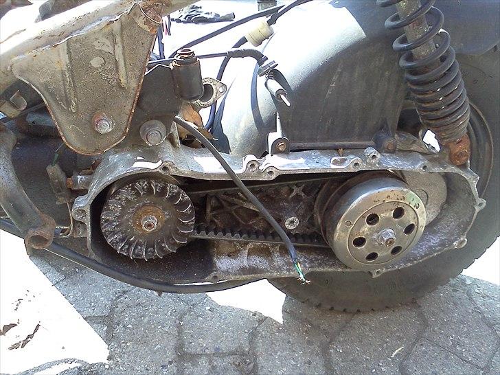 Se min GARAGE INDHOLD - Pgo-Gilera-Piaggio-Vespa-Velo-Honda-Atv-Crosser - Pgo Hot 50 billede 24