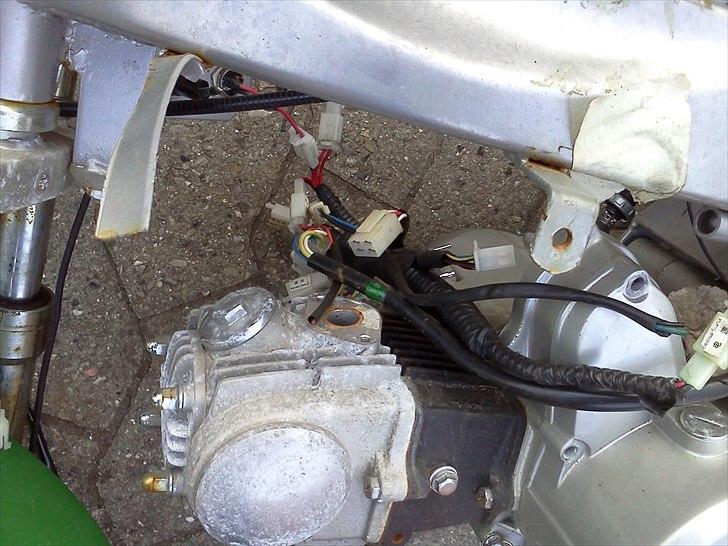 Se min GARAGE INDHOLD - Pgo-Gilera-Piaggio-Vespa-Velo-Honda-Atv-Crosser - Grøn Midibike billede 36