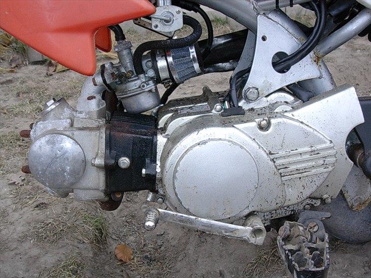 Se min GARAGE INDHOLD - Pgo-Gilera-Piaggio-Vespa-Velo-Honda-Atv-Crosser - Rød Dirtbike - Crosser - 4gear billede 57