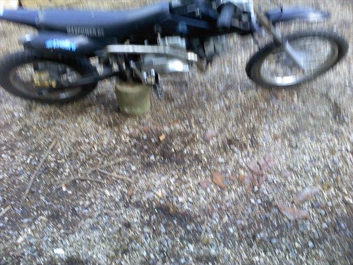 Min lille crosser :D  billede 2