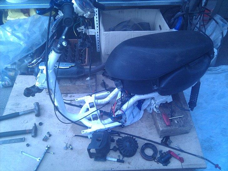 Aprilia Sonic Pearl Blue - Projekt Forår 2011 - Som Stellet står lige nu. billede 18