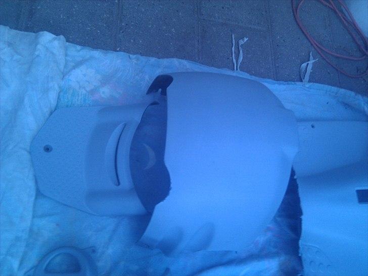 Aprilia Sonic Pearl Blue - Projekt Forår 2011 - Sædeskjold+Batteri skjold - Skal males Blank Sort billede 20