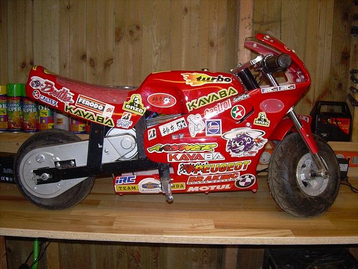 EL pocketbike  - Fra siden med mange klister mærker billede 15