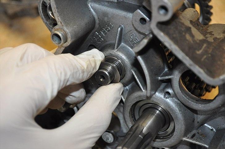 6 trins gearkasse [Derbi Senda] - Inde bag sidder endnu en skive. billede 54