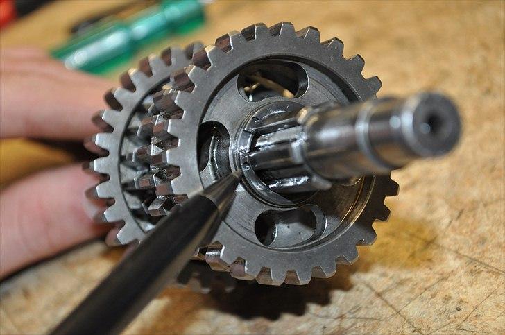 6 trins gearkasse [Derbi Senda] - Der sidder en låsering. billede 66