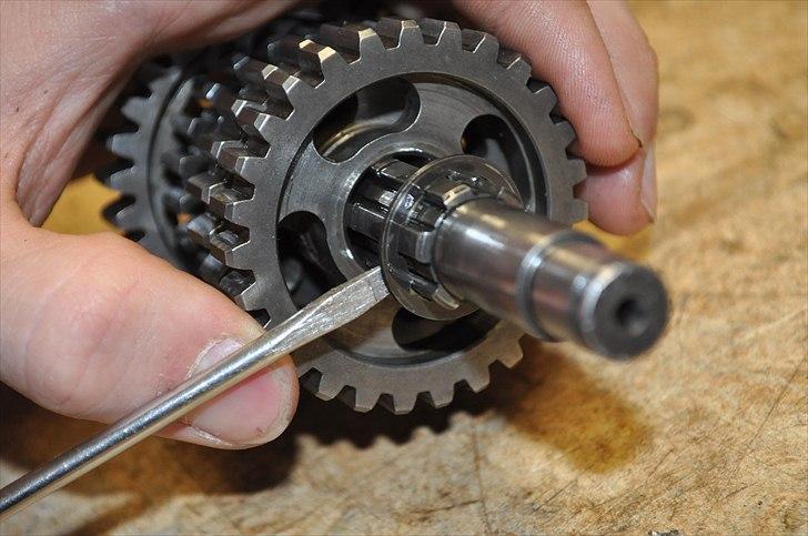 6 trins gearkasse [Derbi Senda] - Inde bag sidder endnu en skive. billede 68