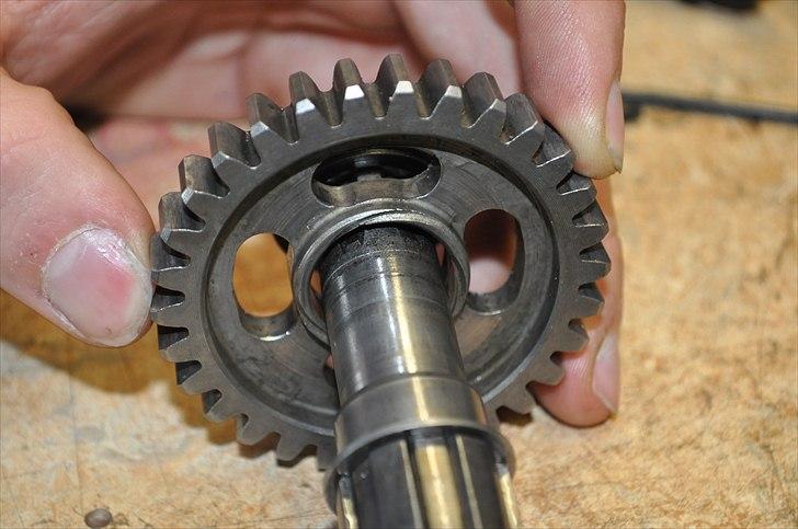 6 trins gearkasse [Derbi Senda] - Afmonter 2. gear. billede 74