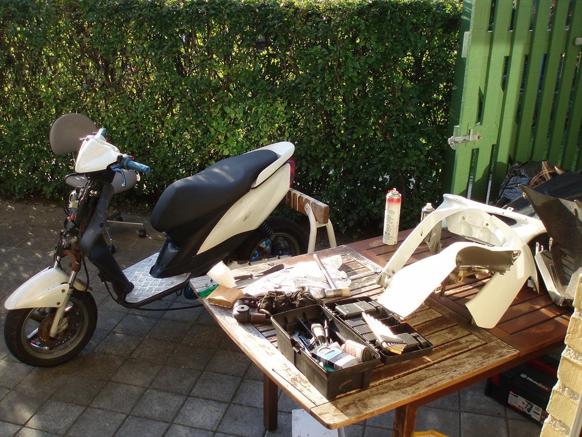 Yamaha Jog R istandsættelse/styling billede 4