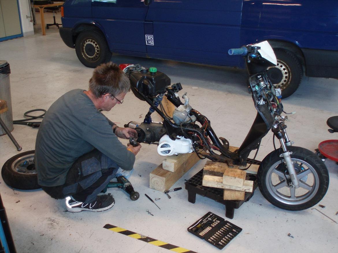 Yamaha Jog R istandsættelse/styling billede 6