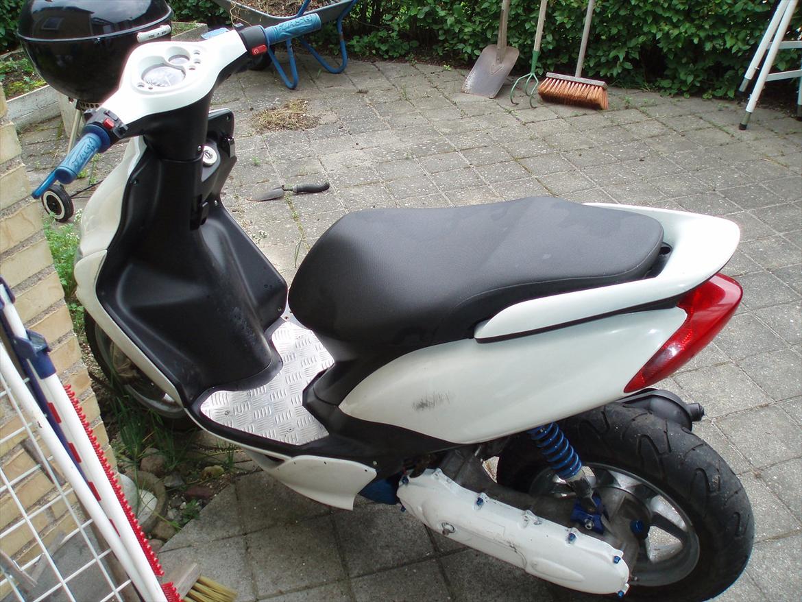 Yamaha Jog R istandsættelse/styling billede 10