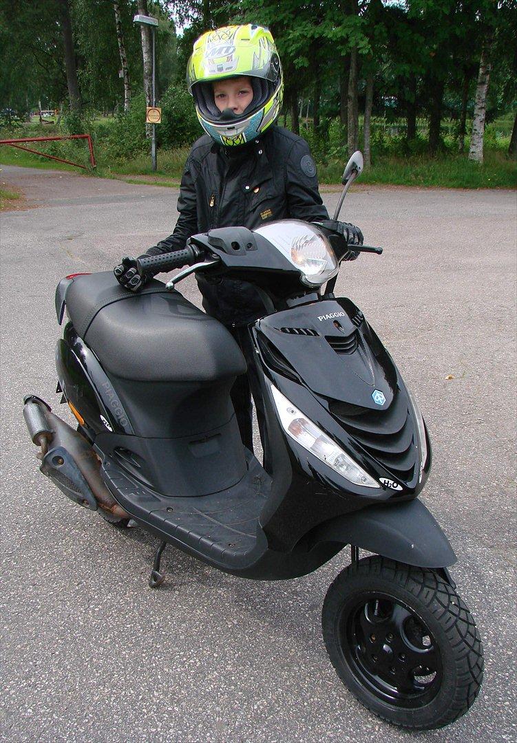 Zip SP - knægten lufter den ((Scooter-fræs i Sverige)) billede 1