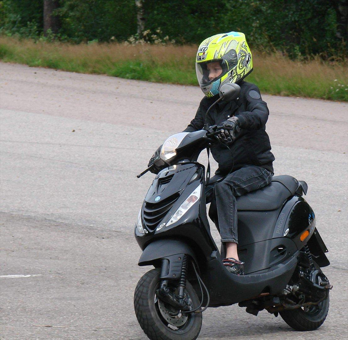 Zip SP - knægten lufter den ((Scooter-fræs i Sverige)) billede 5