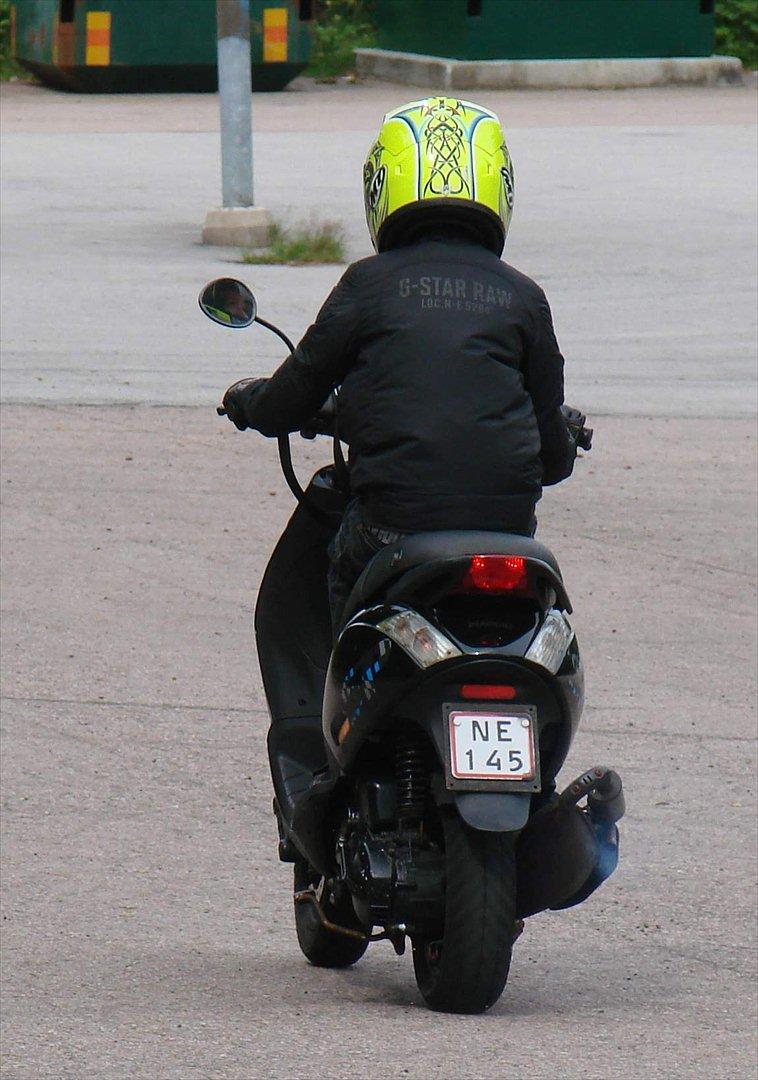 Zip SP - knægten lufter den ((Scooter-fræs i Sverige)) billede 7