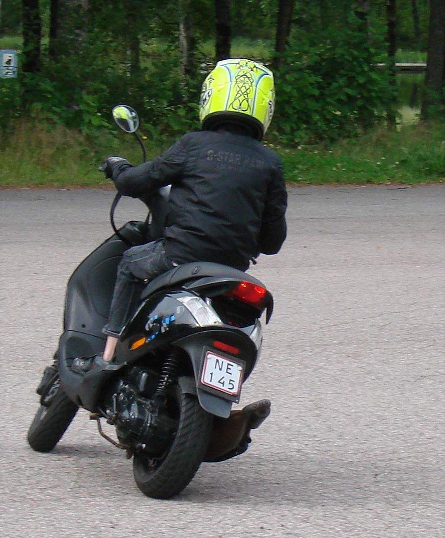 Zip SP - knægten lufter den ((Scooter-fræs i Sverige)) billede 11