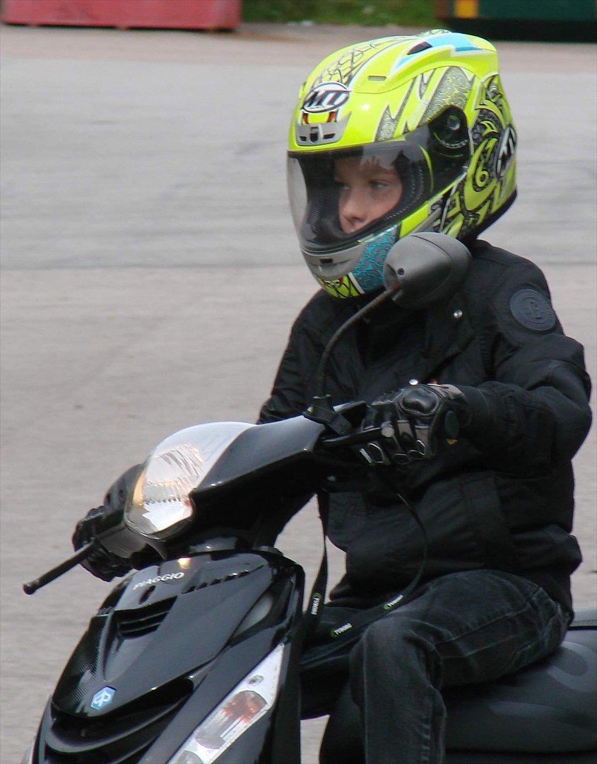 Zip SP - knægten lufter den ((Scooter-fræs i Sverige)) billede 12