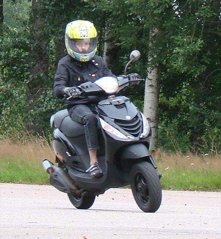 Zip SP - knægten lufter den ((Scooter-fræs i Sverige)) billede 15