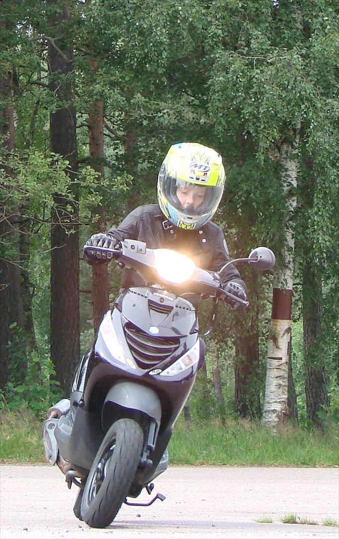 Zip SP - knægten lufter den ((Scooter-fræs i Sverige)) billede 22